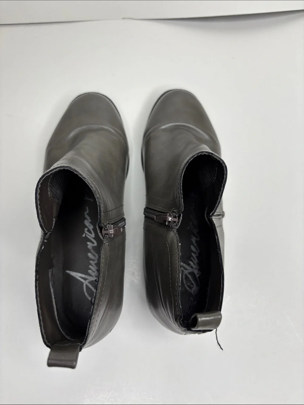 American Rag size 7W Gray Ankle Booties